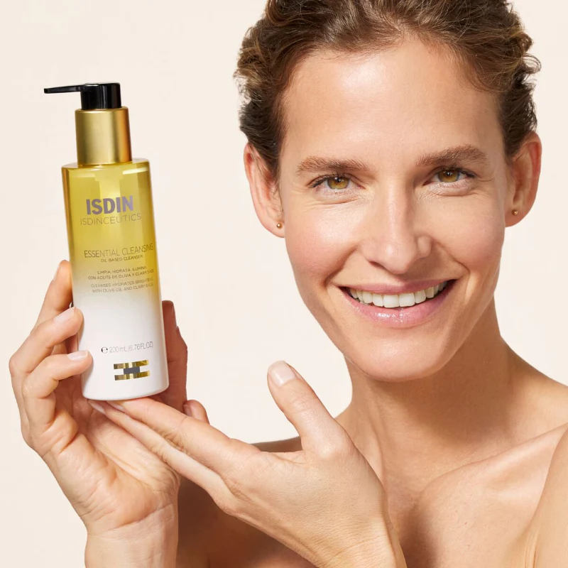 ISDIN Isdinceutics Essential Cleansing Óleo de Limpeza 200ml - Image 2